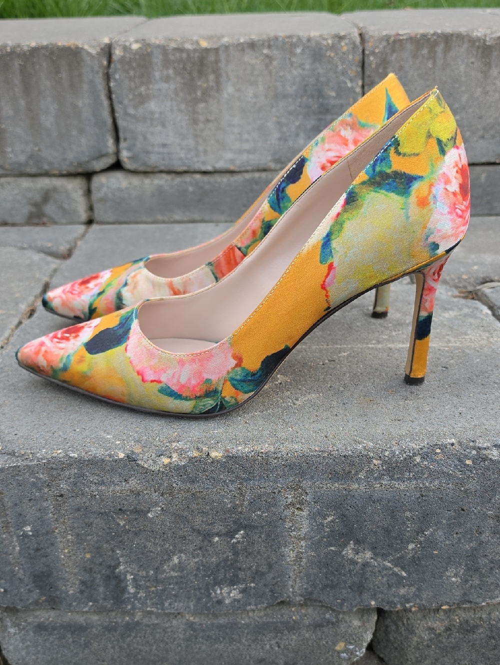 Nine West Multicolor Floral Pointed-Toe Pumps